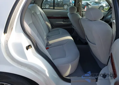 2002 Mercury Grand Marquis Gs z USA, uszkodzony, nr VIN 2MEFM74W12X630926